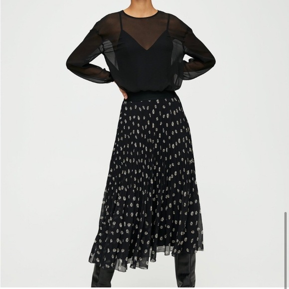 Aritzia Wilfred Talmont blouse bodysuit black Size Medium - Picture 4 of 9